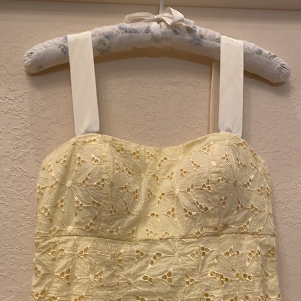 🌻Yellow eyelet lace sundress strapless or +straps - Picture 2 of 16